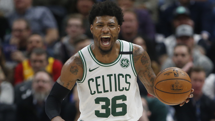 呼吁国际足 呼吁国际足